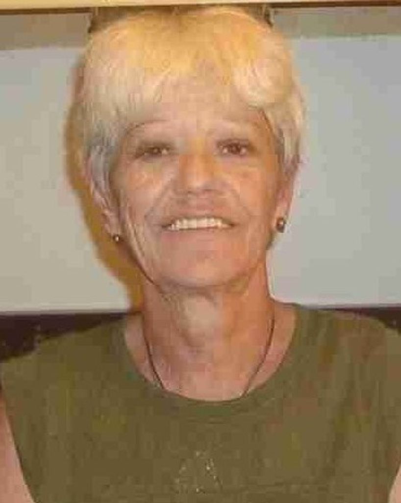 Annie DeClue Profile Photo