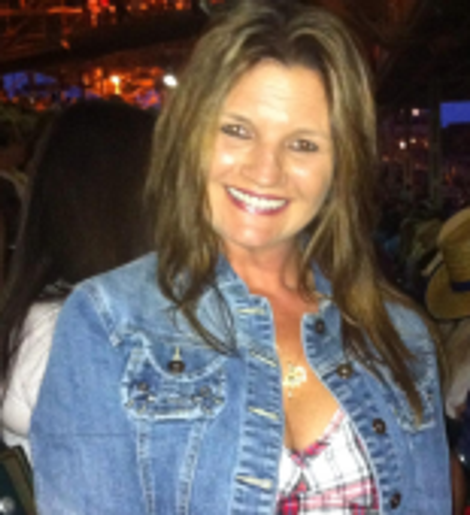 Sharon Oglesby Profile Photo