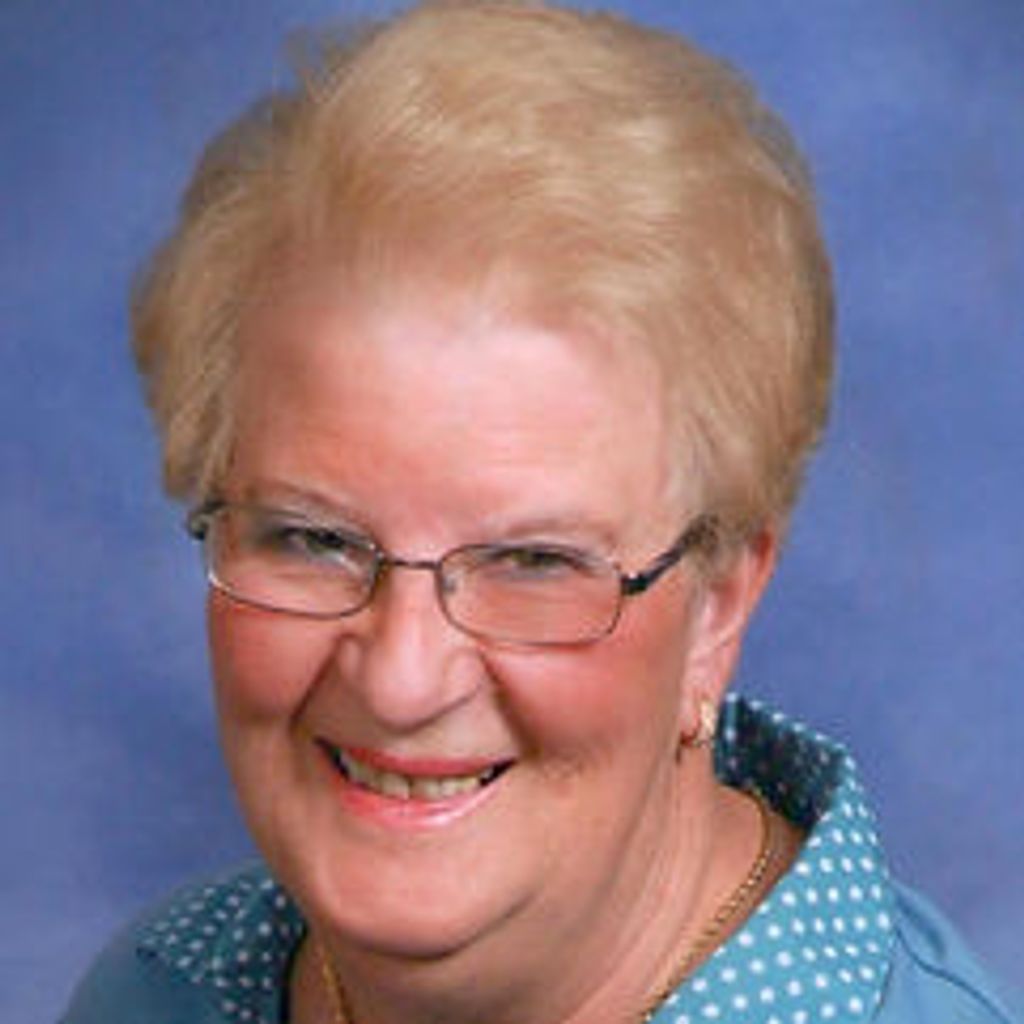 Mary Anne Farhat Profile Photo
