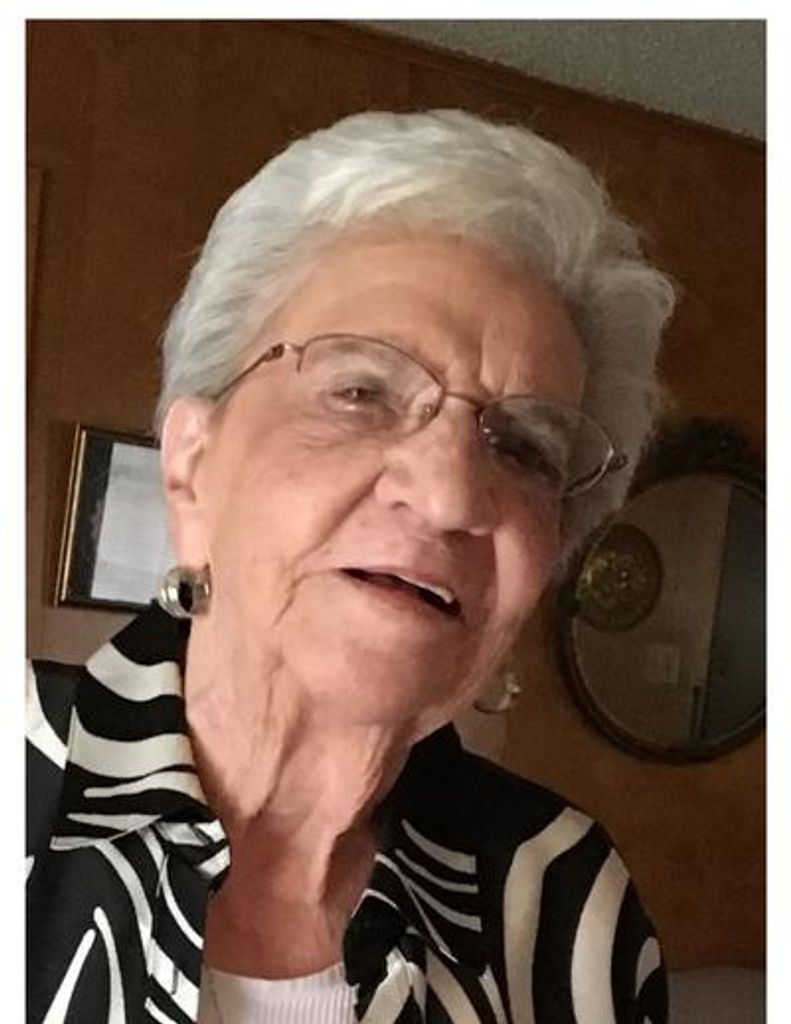 Edith "Maxine" Reynolds Page