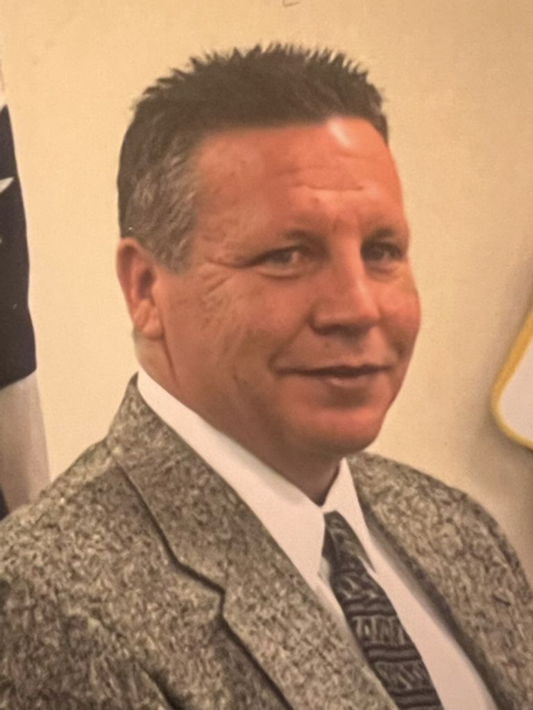Dennis R. Medeiros Profile Photo