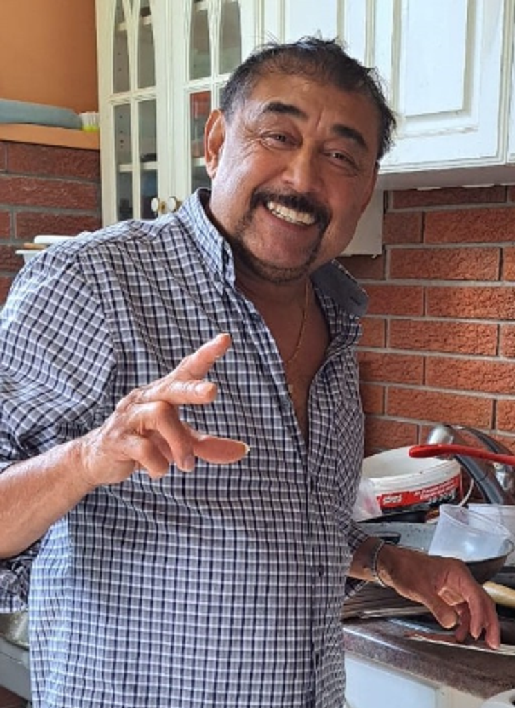 Carlos Profile Photo