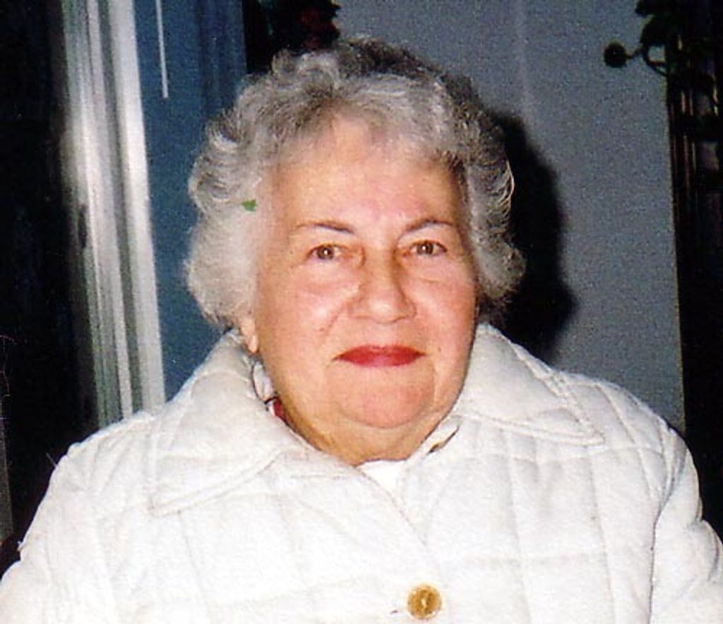 Miriam Bates