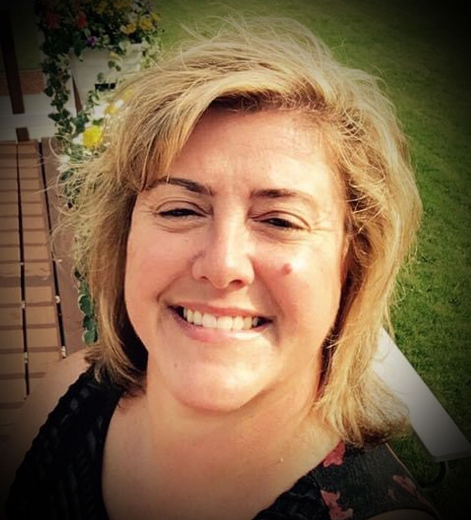 Julie Renee Oesau Profile Photo