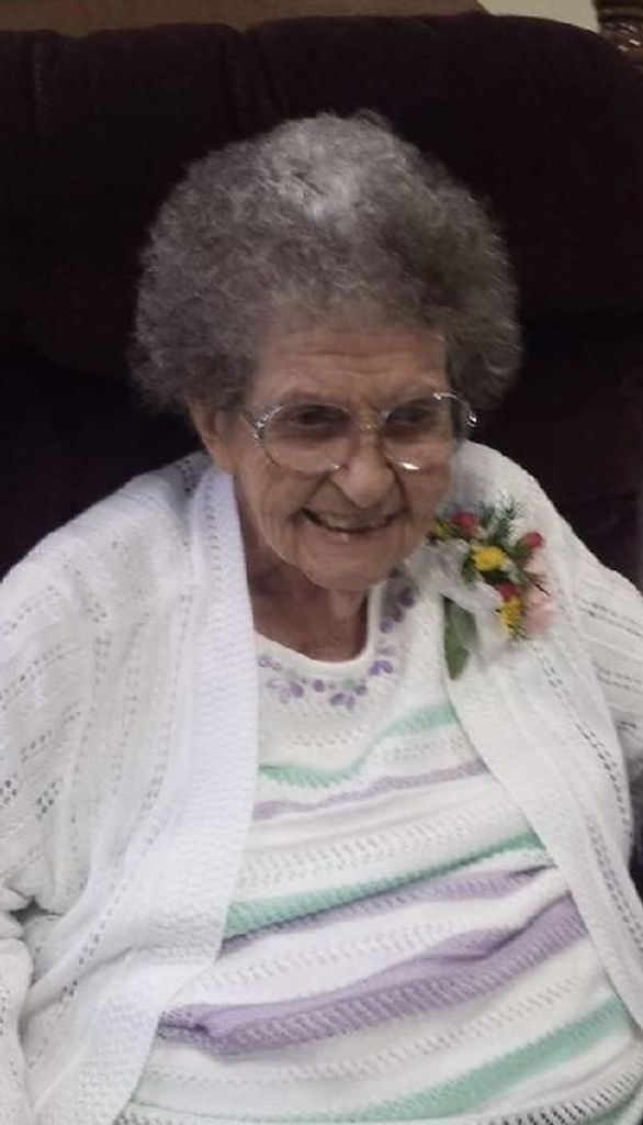 Verna Mae Lang Profile Photo