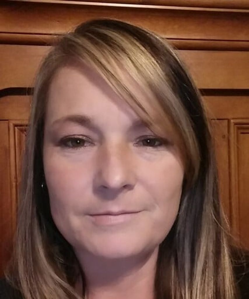 Misty Lyn Harding Profile Photo