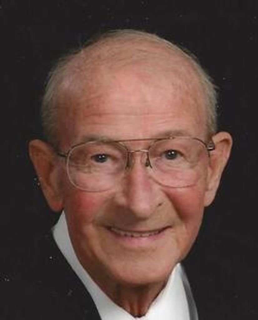 Vernon Francis Kuhn Profile Photo