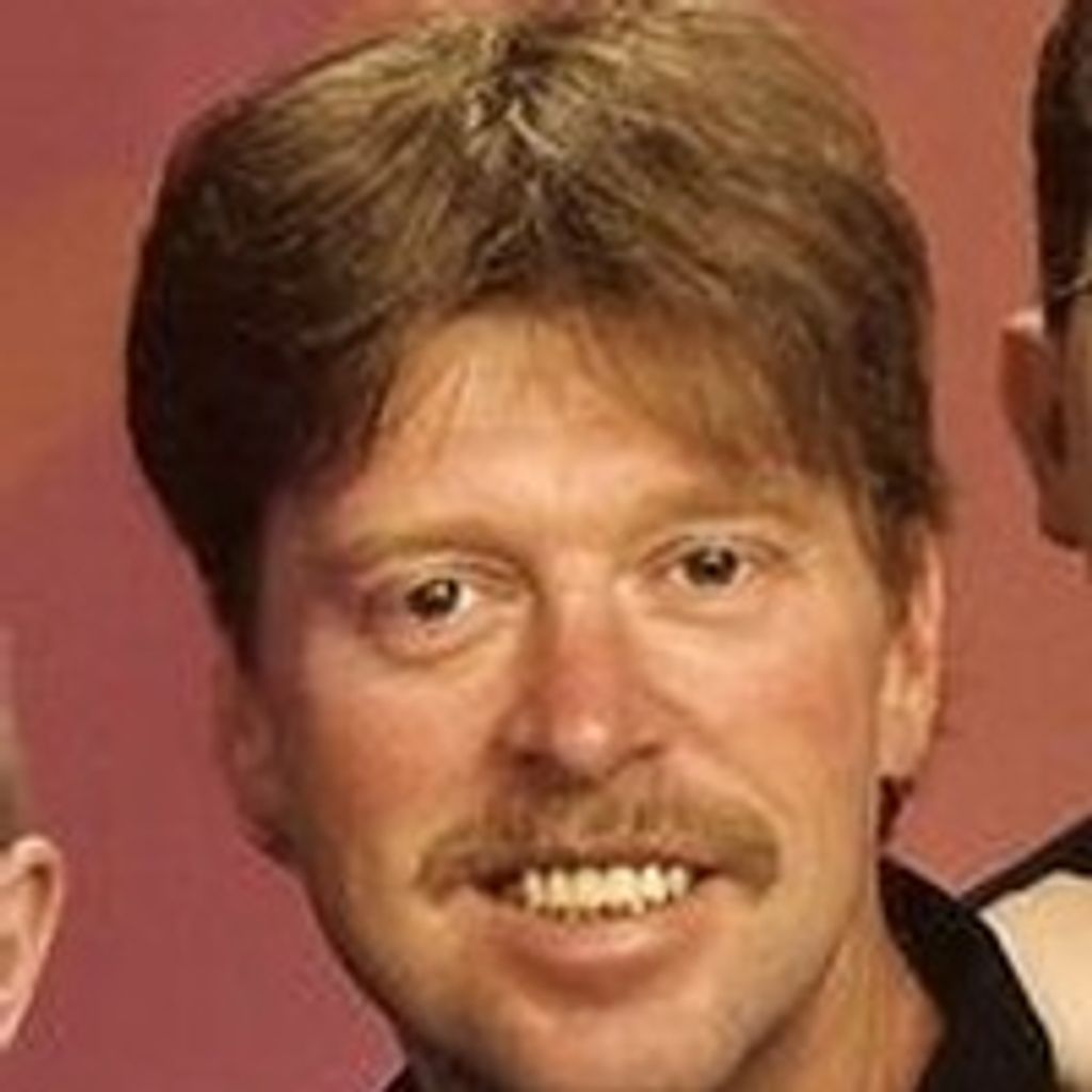 Dennis Leen Profile Photo