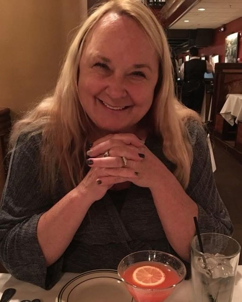 Juli Bent Profile Photo