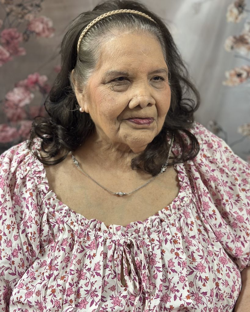 Adelia Romo