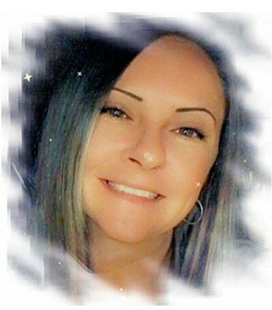 Tina Nicole Whitten Profile Photo