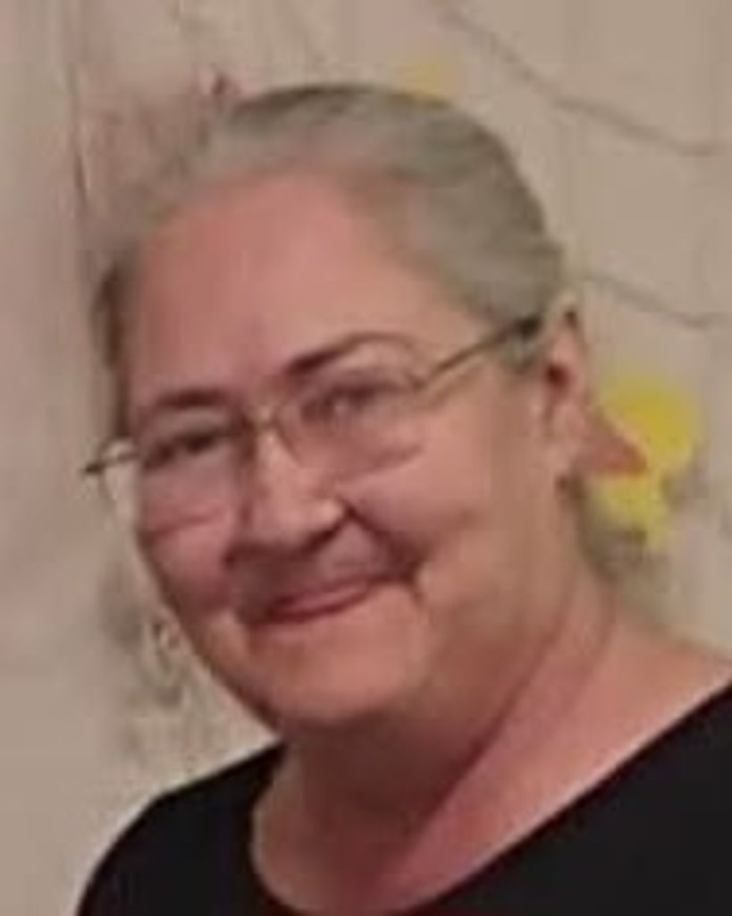 Danette Elizabeth Hollopeter Profile Photo