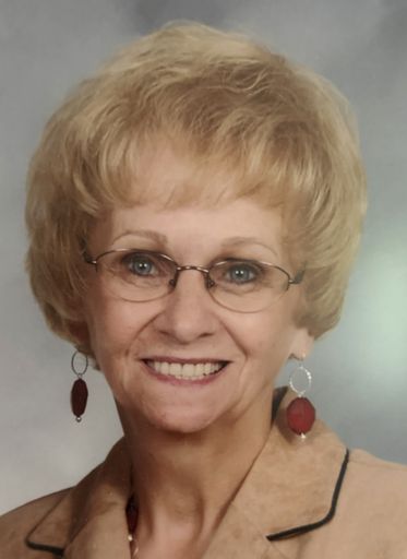 Pauline May Crossett's obituary image