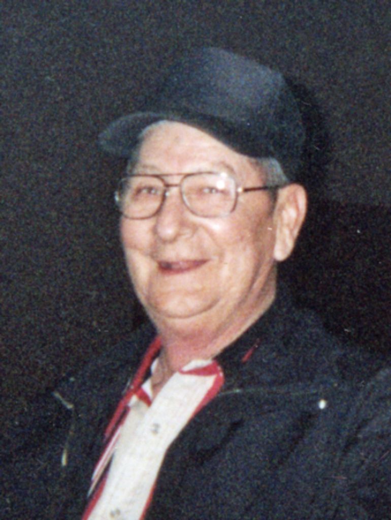 Everette Poor Thunder Profile Photo