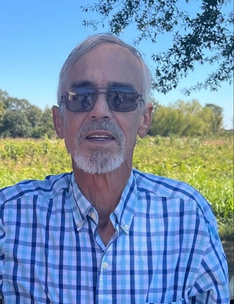 Hubert Wayne Robinson Profile Photo