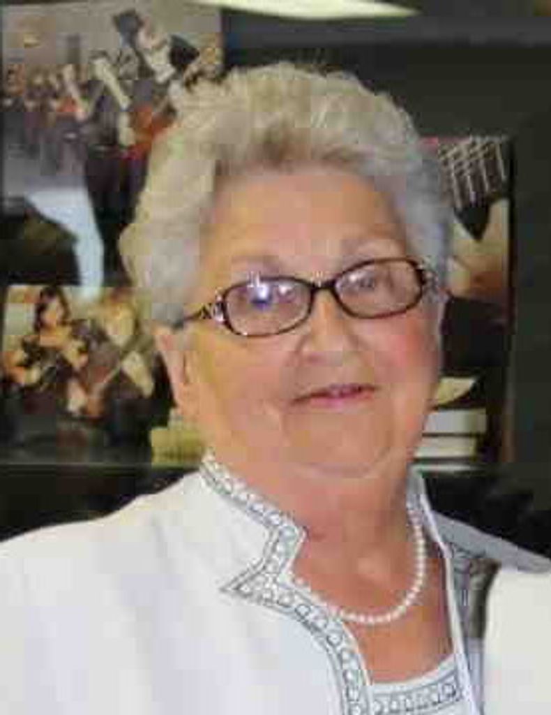 Elizabeth Ann Coaker Profile Photo