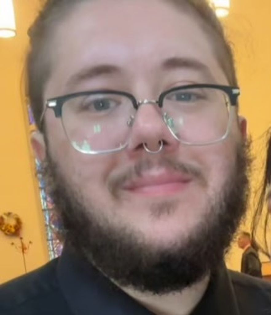 Daniel Robert Schneider-Hernandez Profile Photo