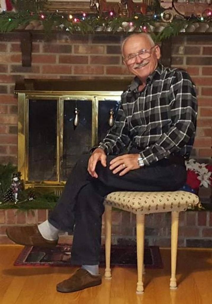 Zbigniew Apoloniusz Krawiec Profile Photo