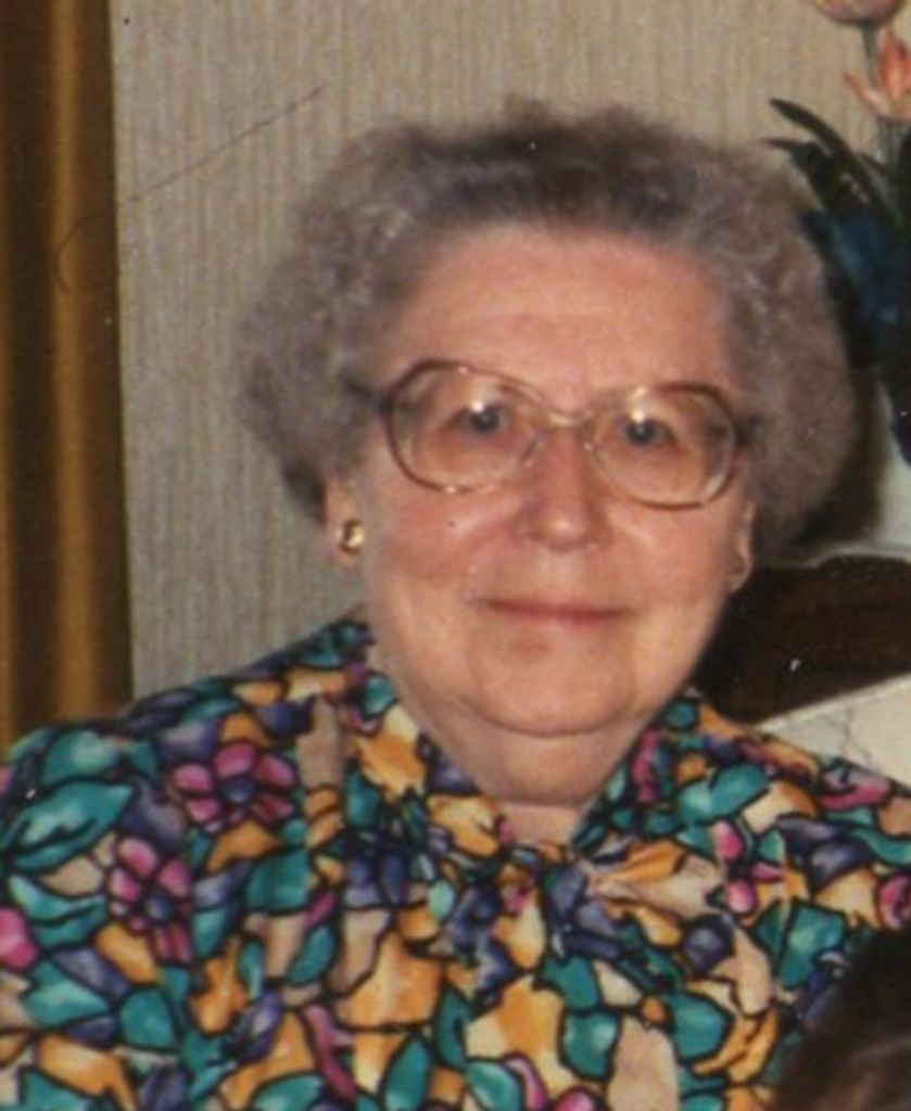 Teresa Mirakovits Profile Photo