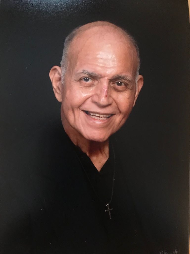 Ricardo J. Villagomez Profile Photo