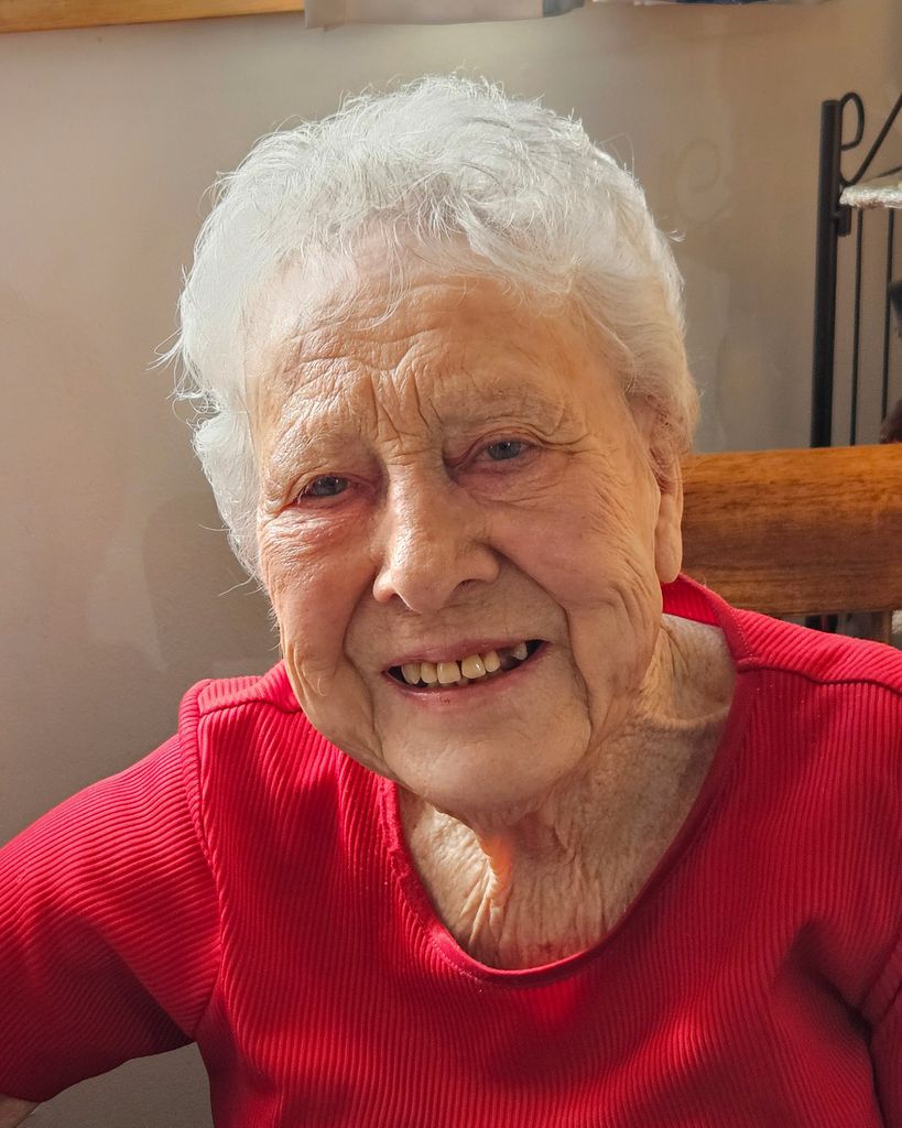 Elizabeth Francis Leslie-Sykes Profile Photo