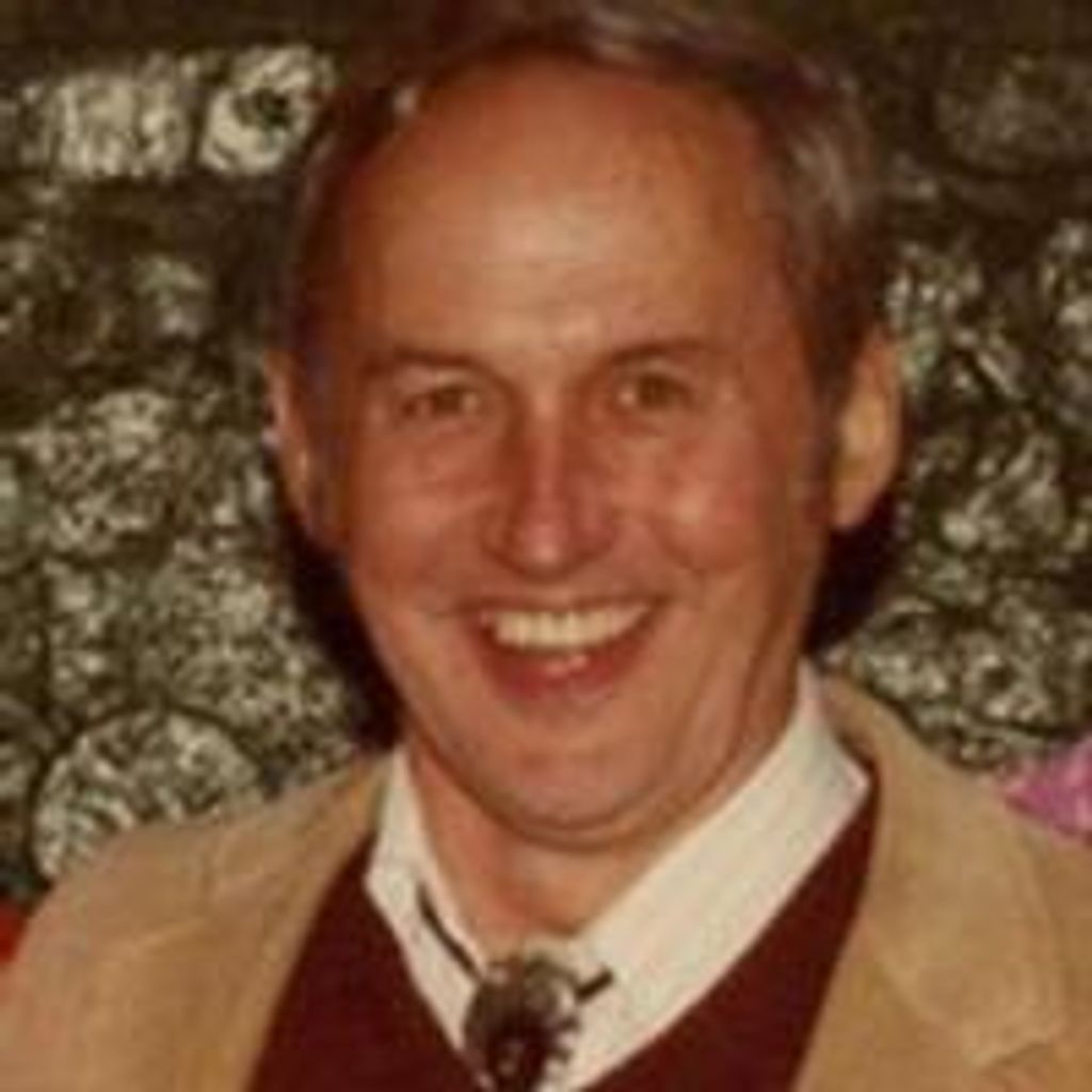 Roger T Dillon