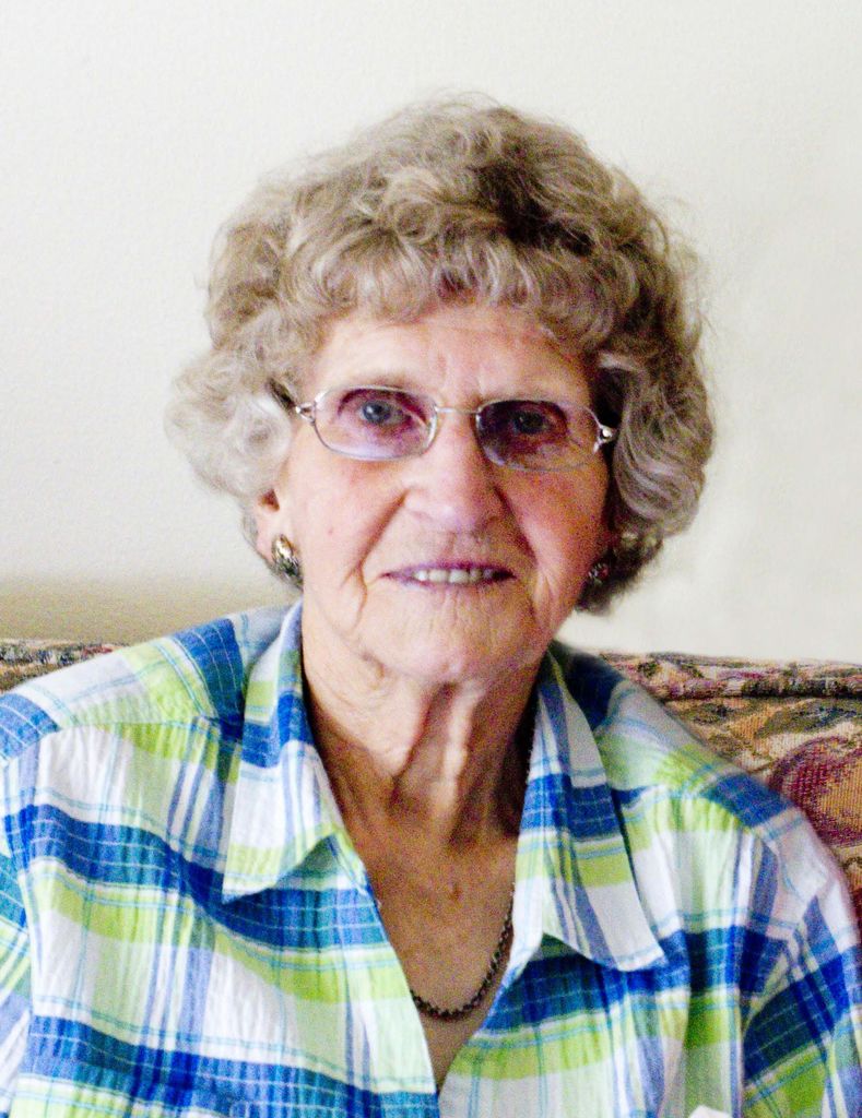 Leona E. Carlblom Profile Photo