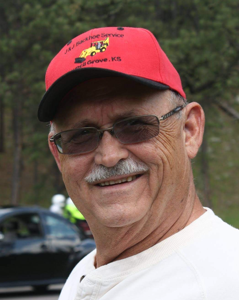 Michael Lee Adams Profile Photo