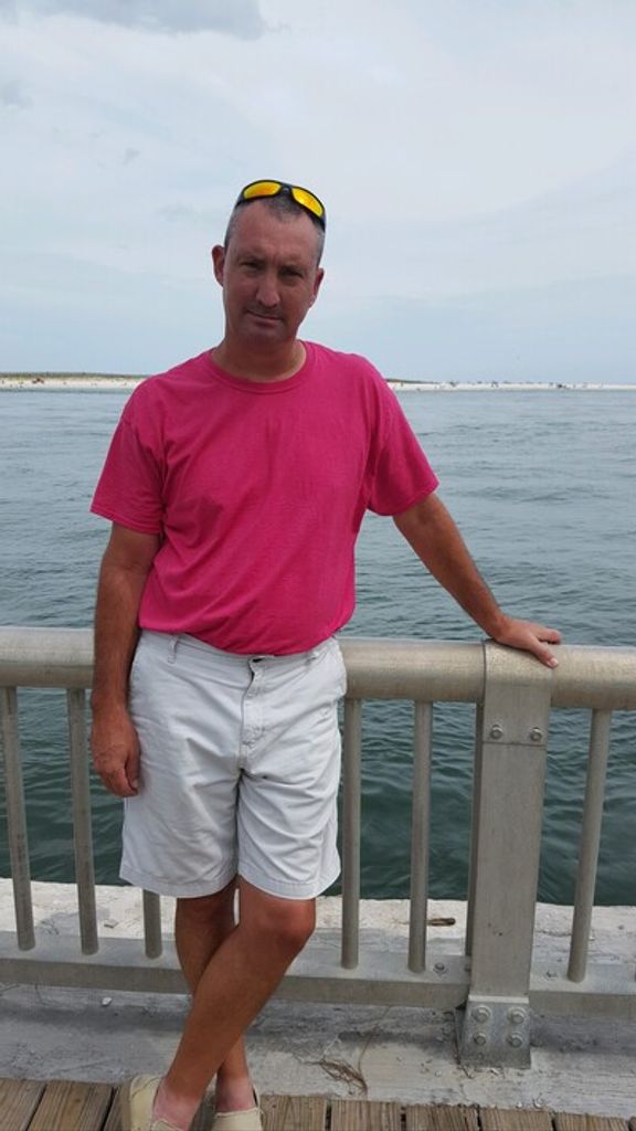 Eric Glenn Bond Profile Photo