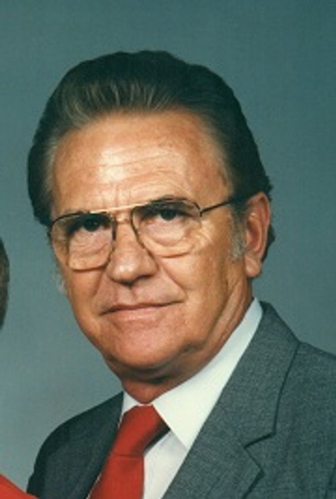 Alton Wicker