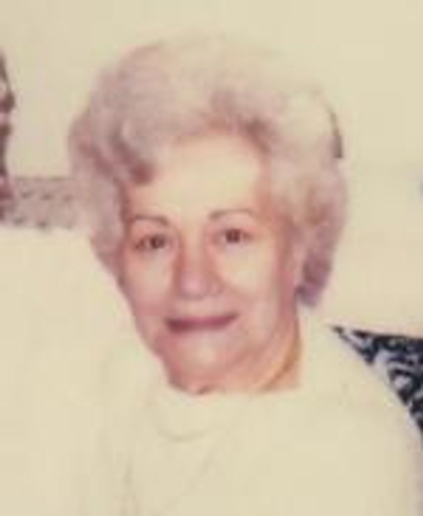 Carmella Ruggeri (Nee Distefano)