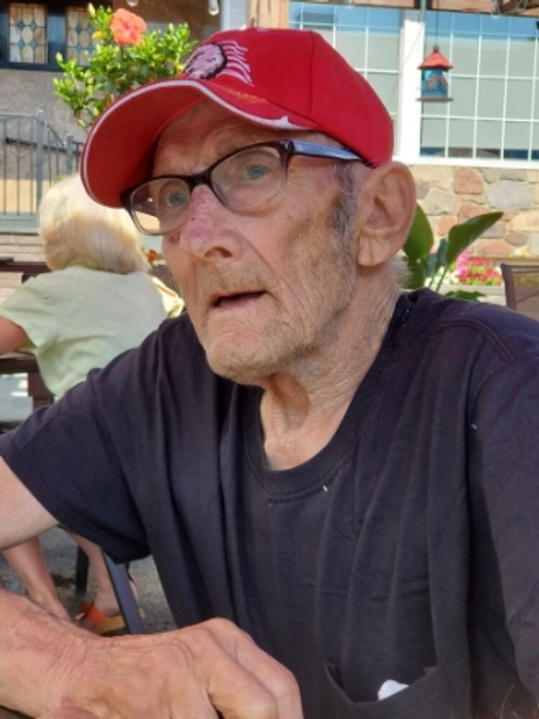 Joseph Hacker Profile Photo