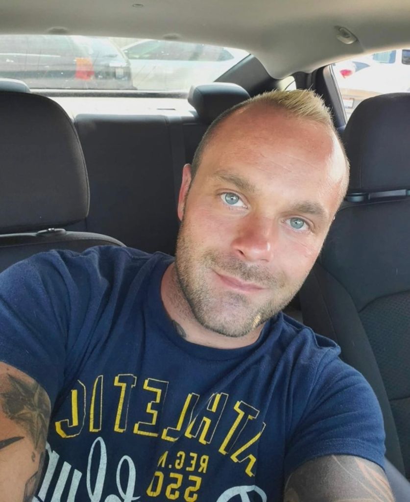 Travis Lee Stewart Profile Photo