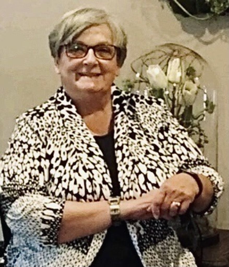 Helen Benoit
