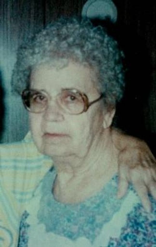 Olivia Zenola Isbell