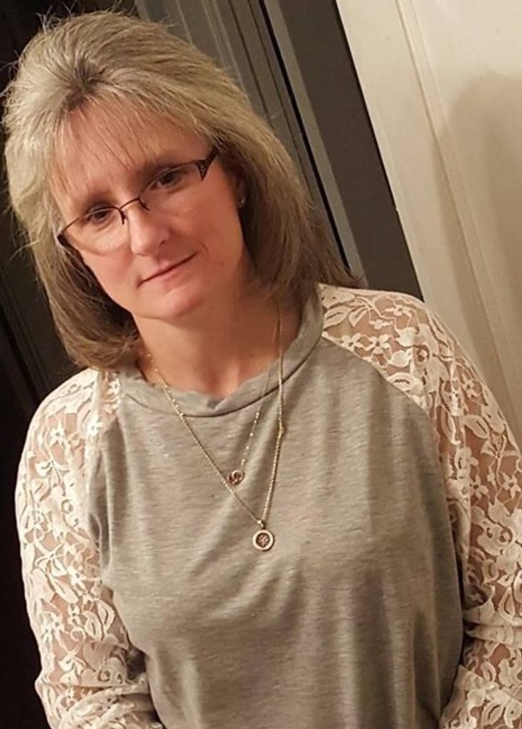 Stacy Riggins Profile Photo