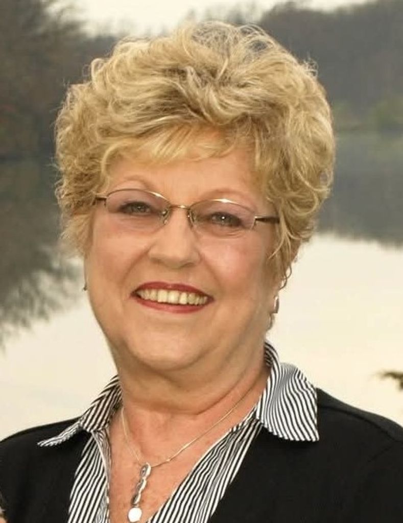 Jearlyn Frances Plumley Profile Photo