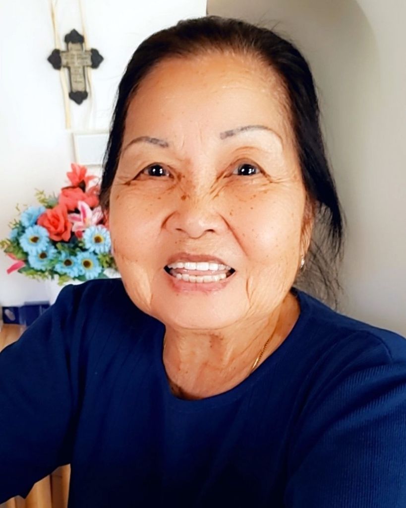 Hue Minh Nadeau Profile Photo