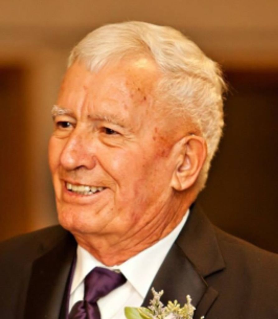 August  "Gus" Knikelbine Profile Photo