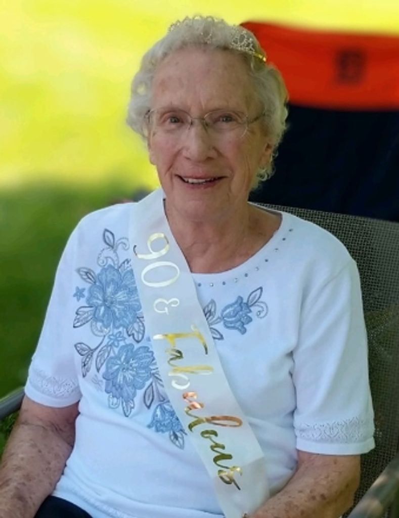 Evelyn Margaret  Roberts Profile Photo