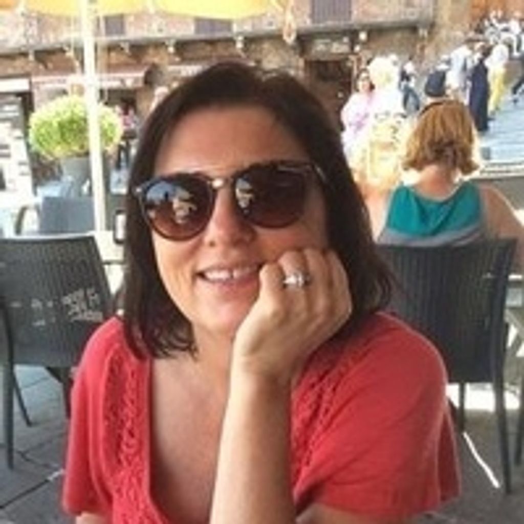 Julie Anne Gray