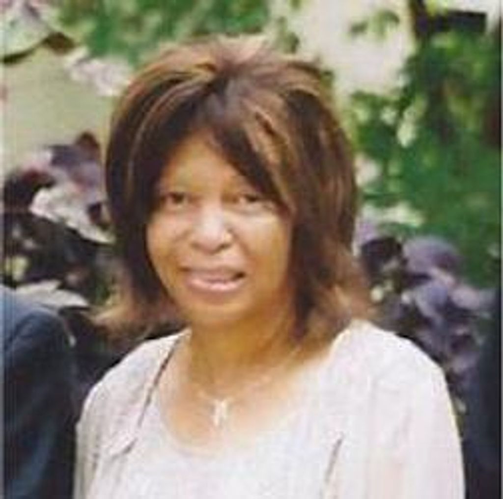 Mrs. Juanita (Burgess) Lyas
