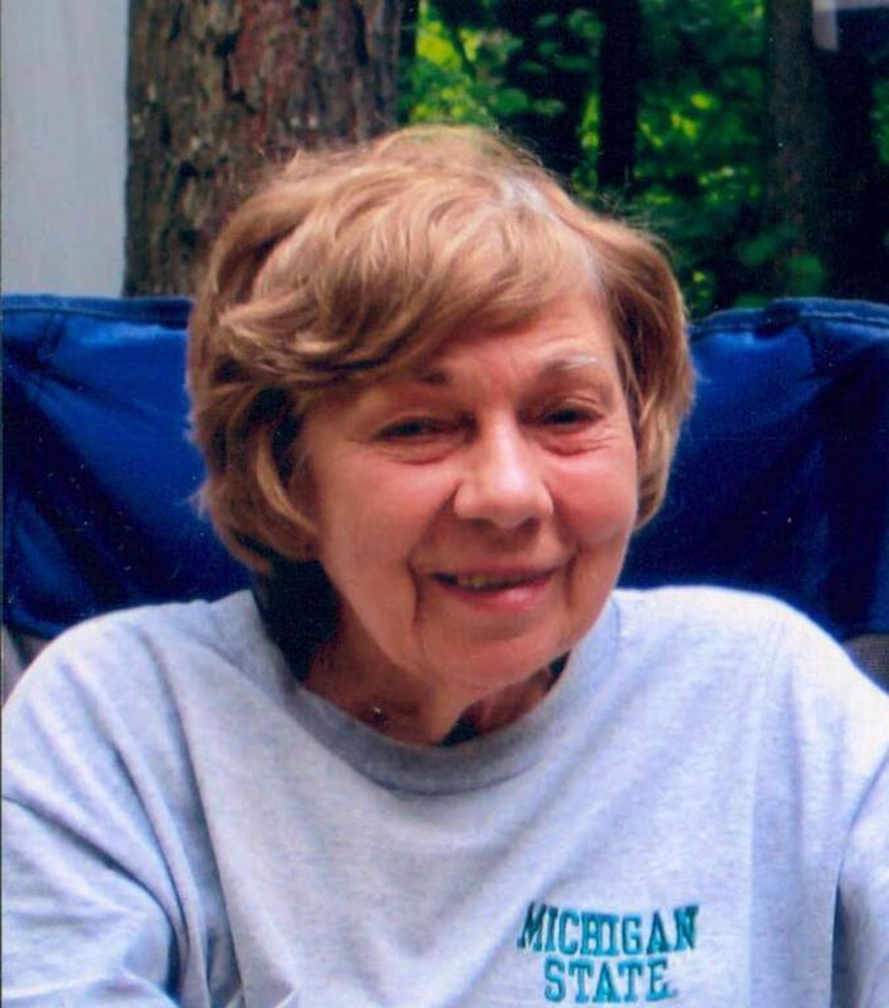 Ruth Smith photo gallery image 1 of 1