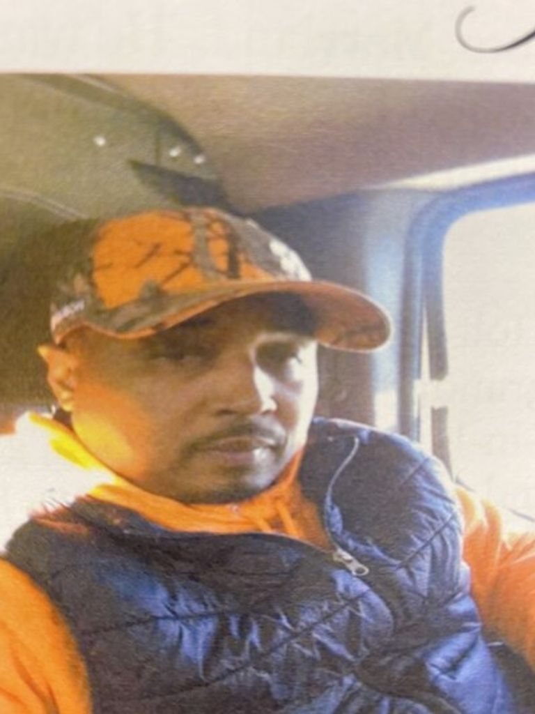 Robert Holt Jr Profile Photo