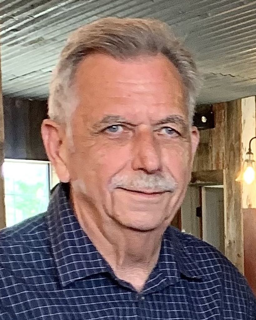 Roger Hubbard Profile Photo