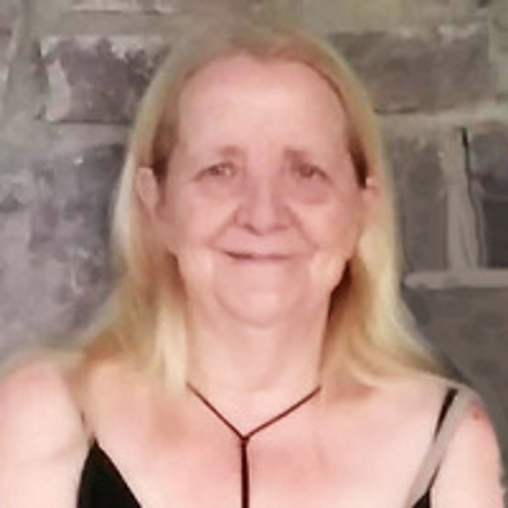 Lynette Louise Dallavalle