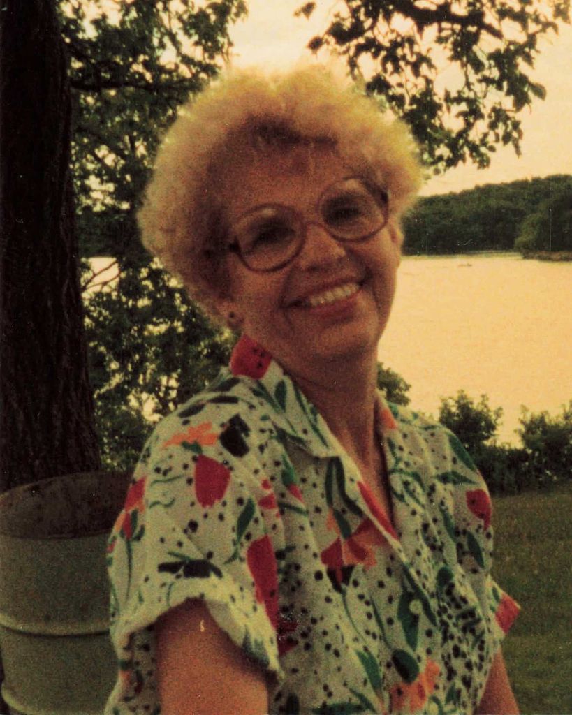 Betty Jo Mills Profile Photo