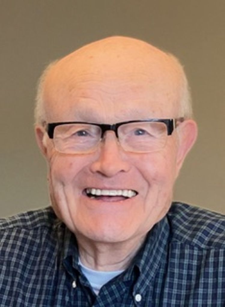 Owen Theodore Hecht Profile Photo