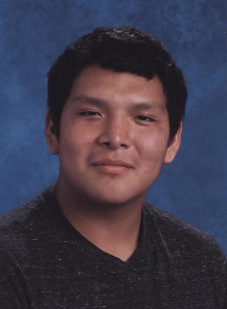 Marlo Michael Elkshoulder Profile Photo