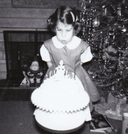 Velma "June" Ross photo gallery thumbnail 3 of 66